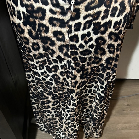 FARM Rio Leopard Print Dress - Picture 5 of 9